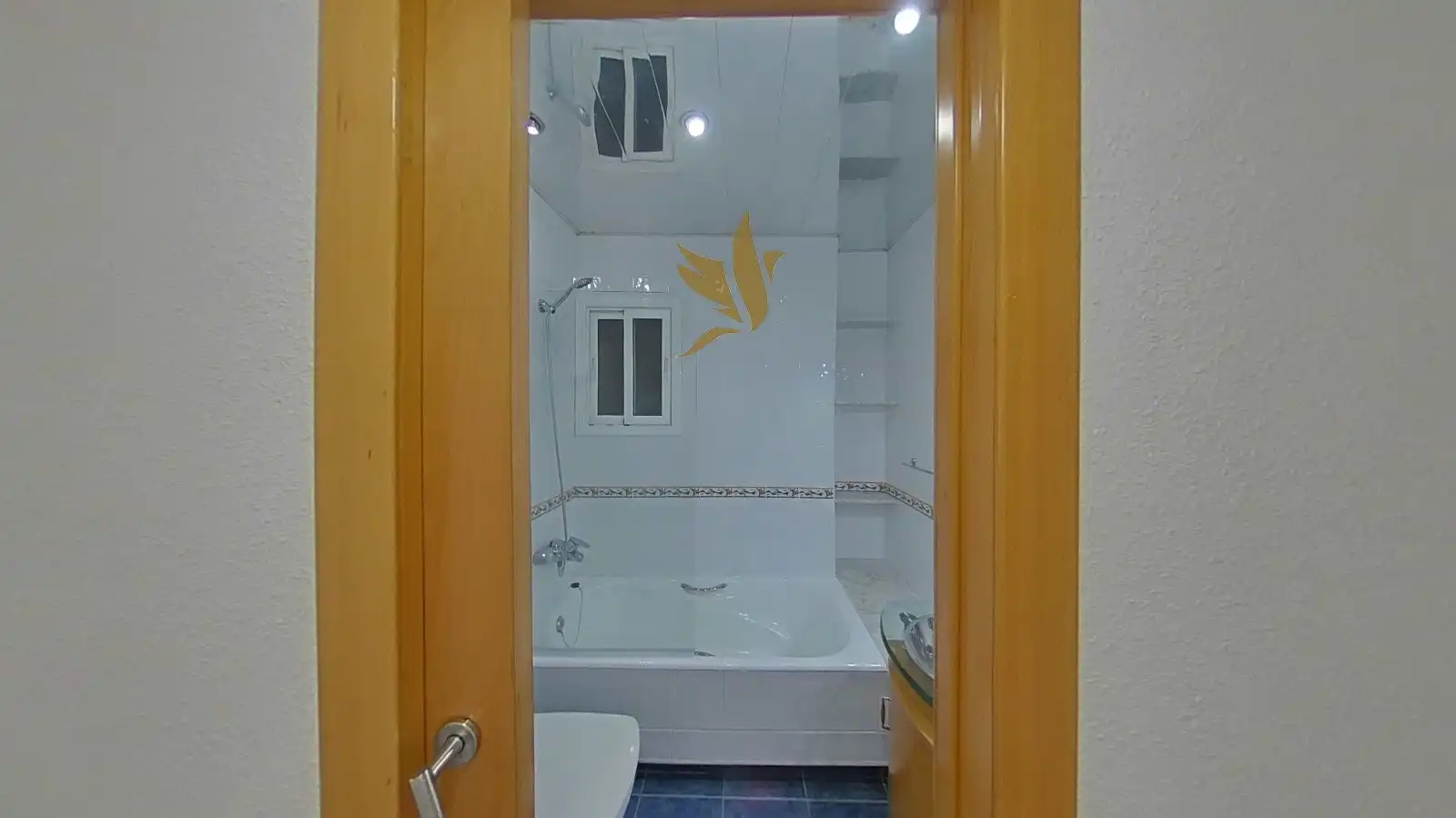 Badezimmer von Wohnung zum Verkauf in Badalona mit Terrasse