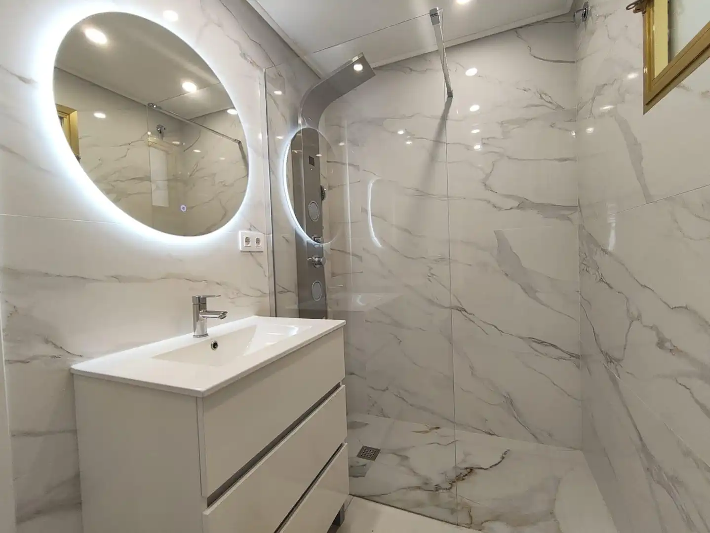 Apartamento con piscina en venta en Avenida JUAN FUSTER ZARAGOZA, imagen 19
