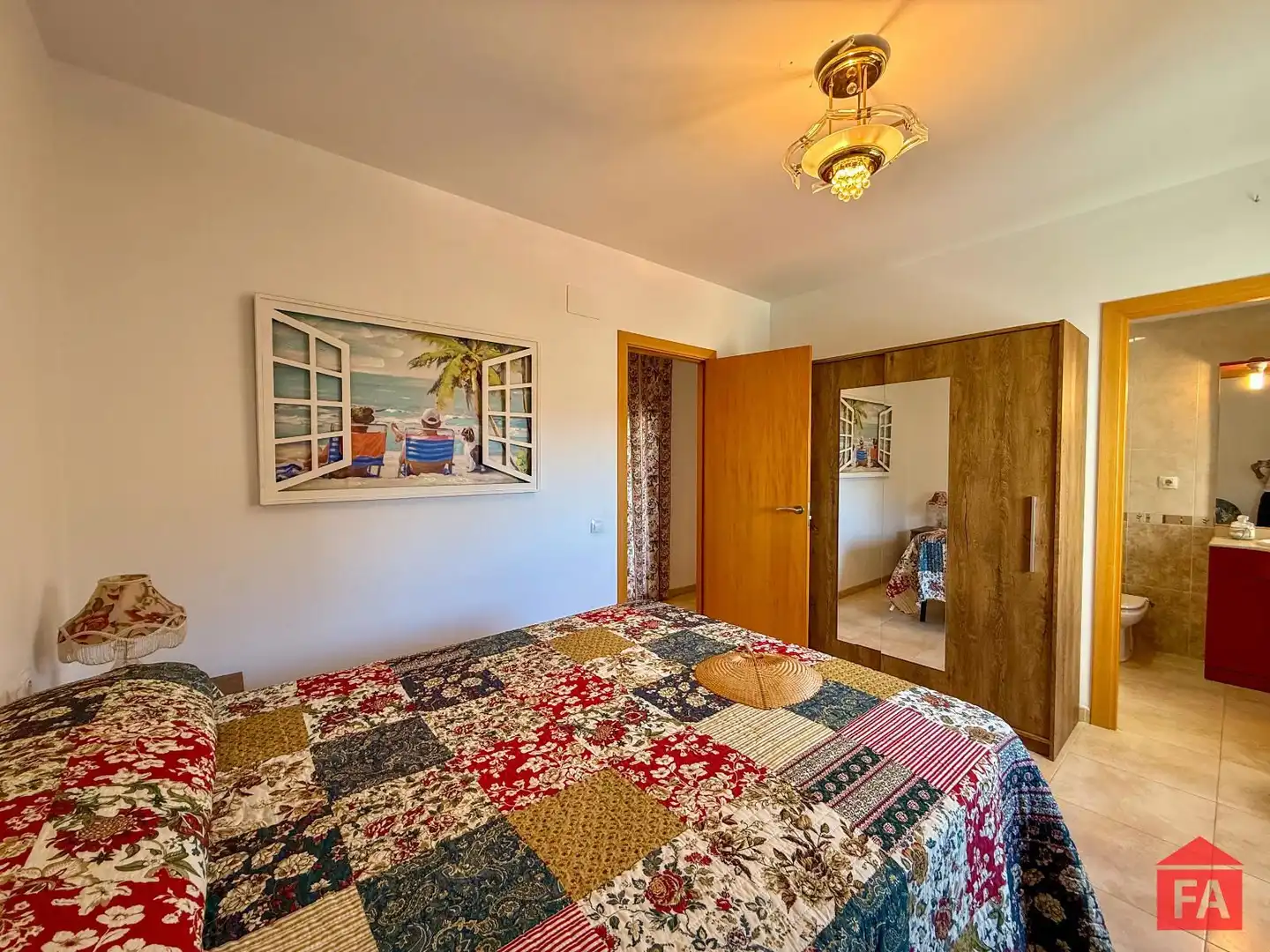 Habitación de Ático en venta en El Vendrell con Calefacción, Terraza y Trastero