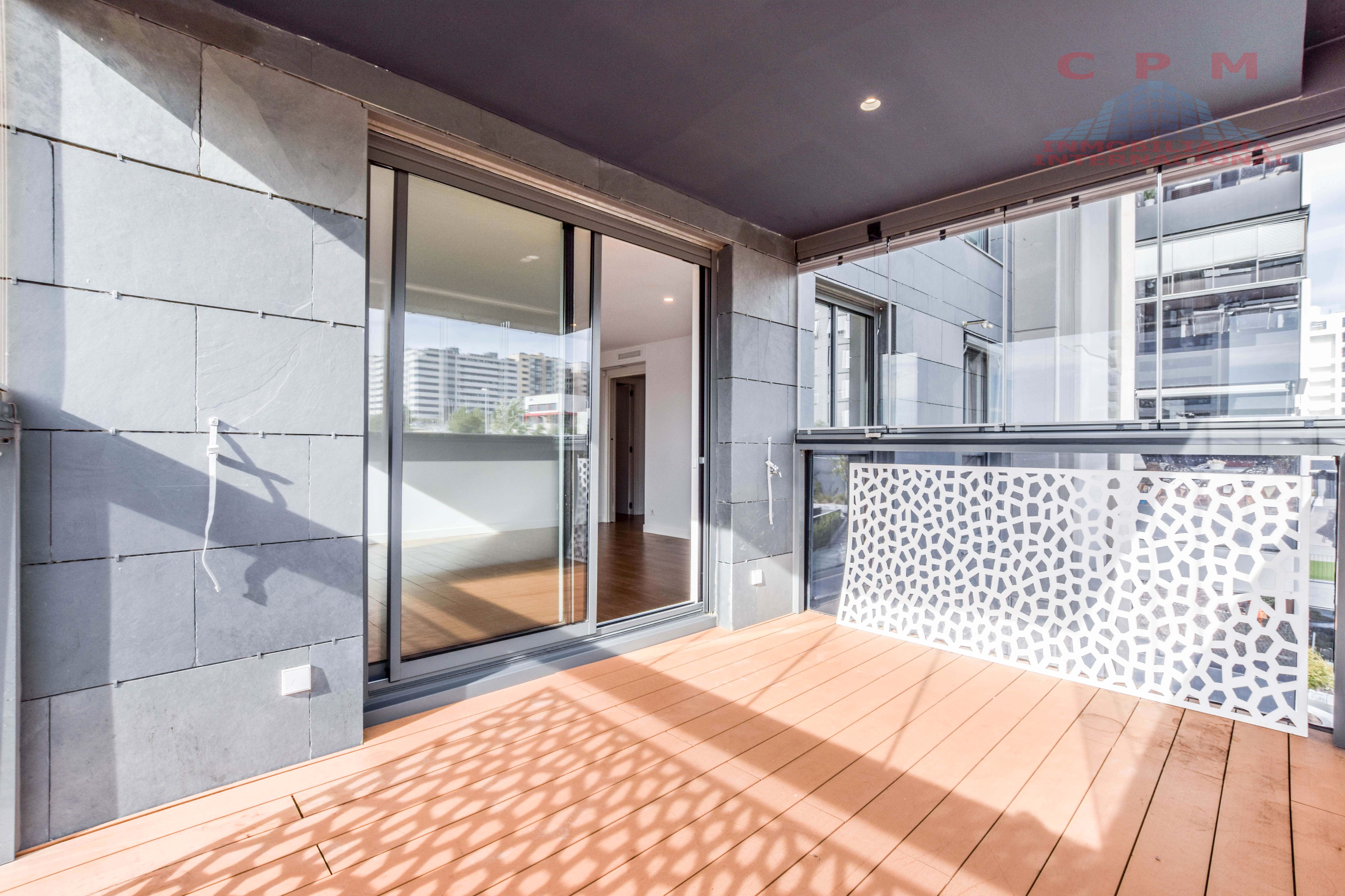 Terrace of Flat to rent in  Madrid Capital  with Air Conditioner, Heating and Terrace