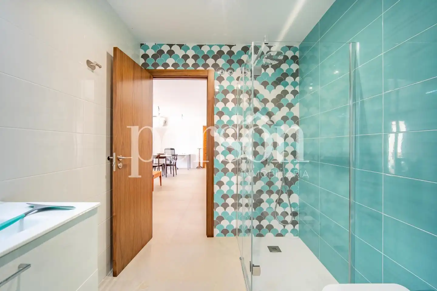 Bathroom of Houses for sale in L'Eliana  with Air Conditioner, Heating and Private garden