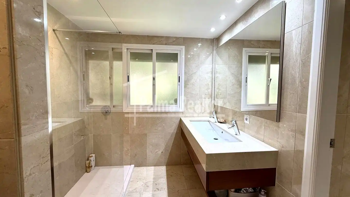 Bany de Dúplex en venda en  Palma de Mallorca amb Aire condicionat, Calefacció i Jardí privat