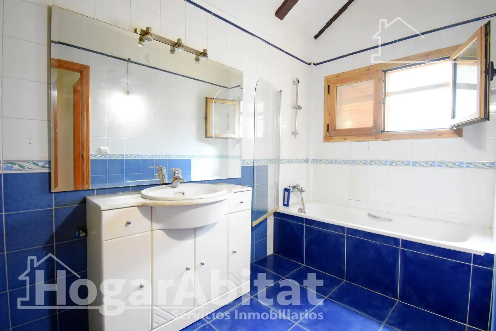Baño de Casa o chalet en venta en Gandia con Calefacción, Jardín privado y Terraza