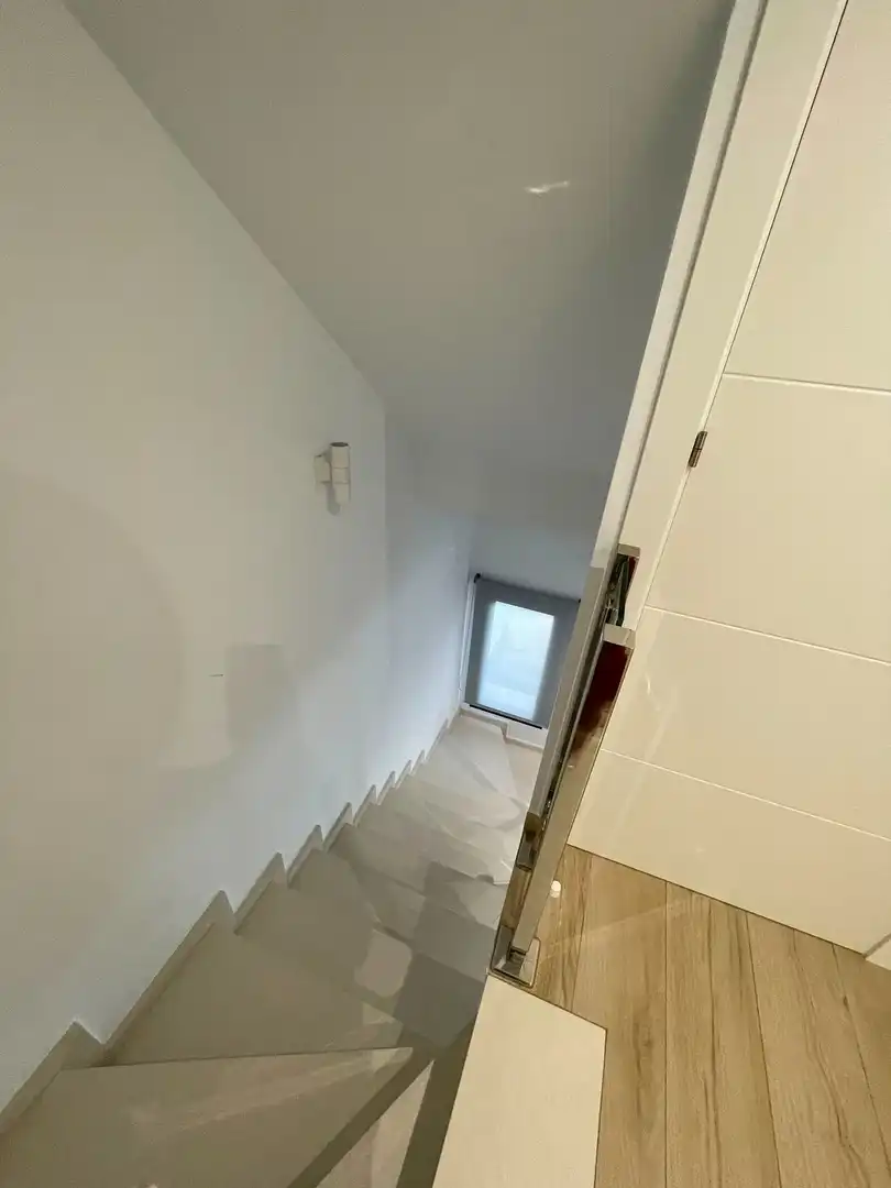 Duplex con piscina in vendita a Calle de Colombia 4, imagen 34