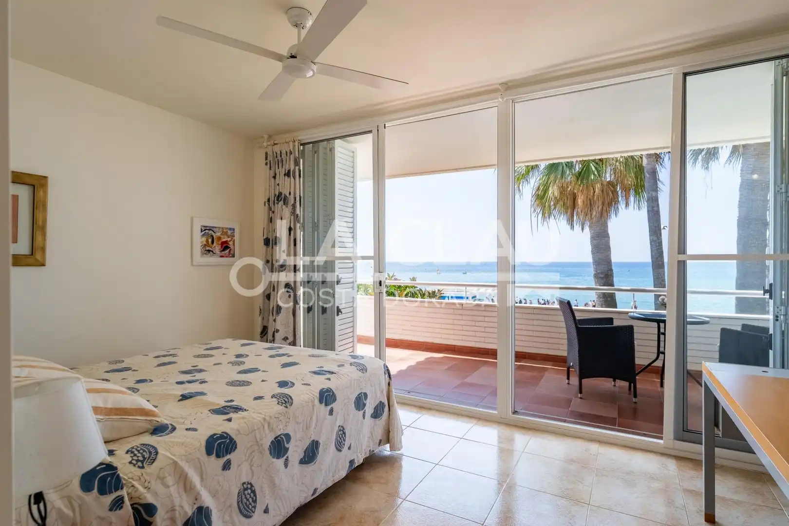 Habitación de Casa adosada en venta en Altafulla con Calefacción y Jardín privado