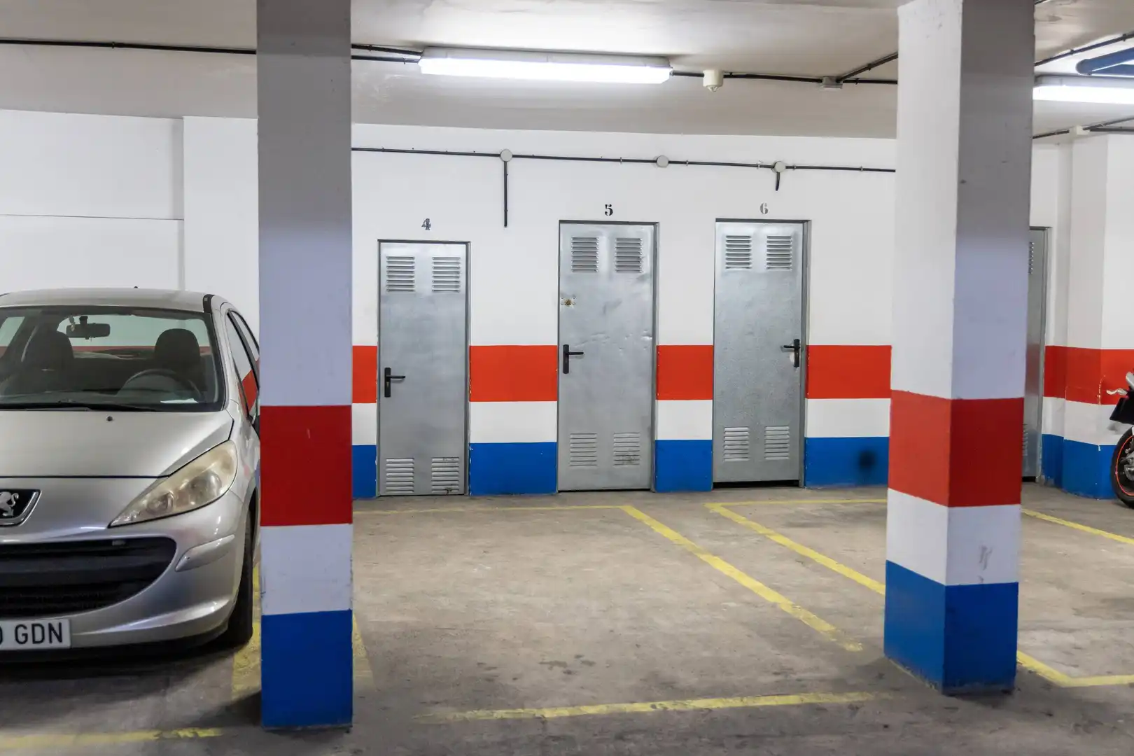 Parking de Ático en venta en Telde con Terraza, Trastero y Amueblado