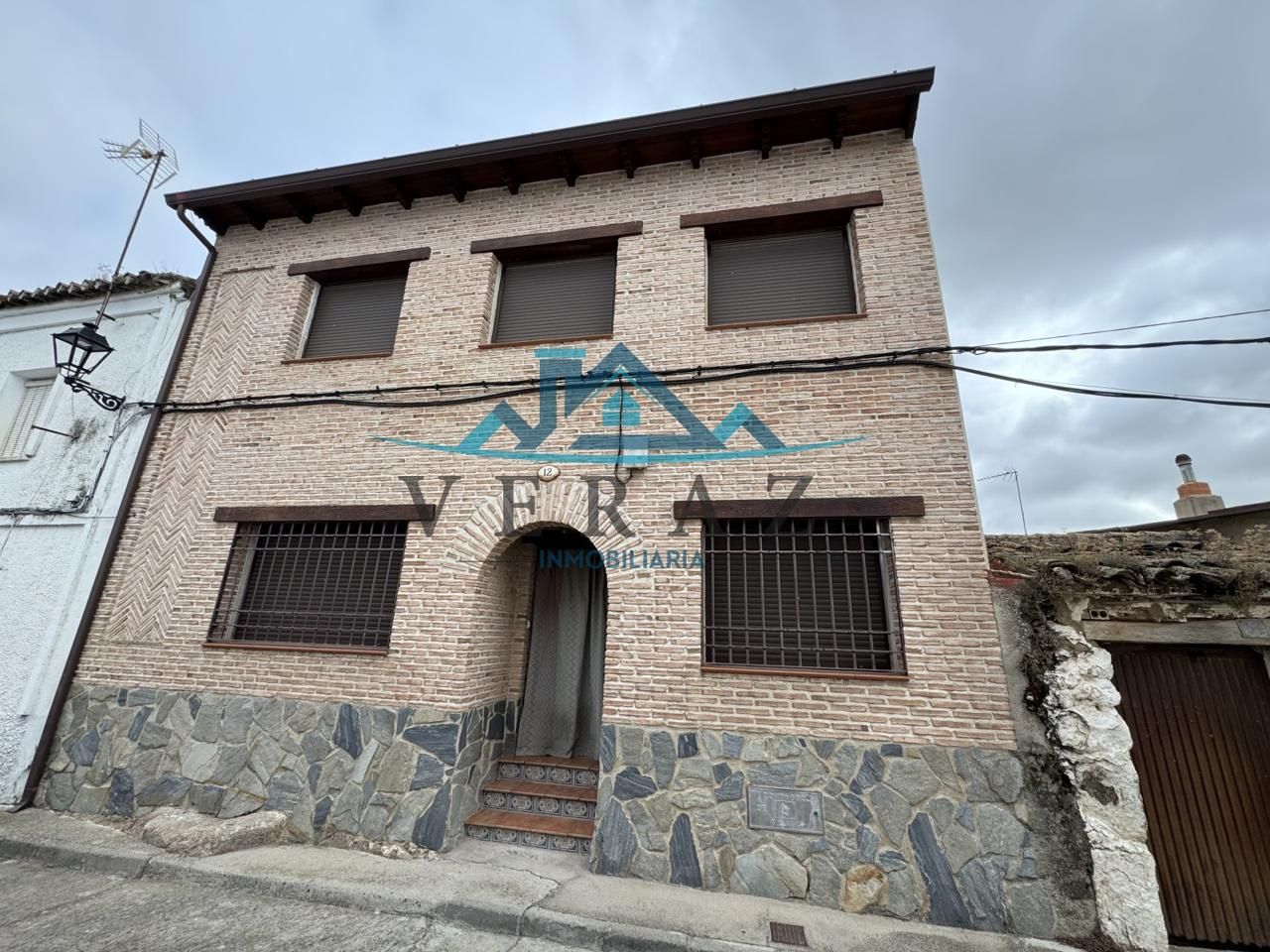 Exterior view of Single-family semi-detached for sale in Velada  with Storage room