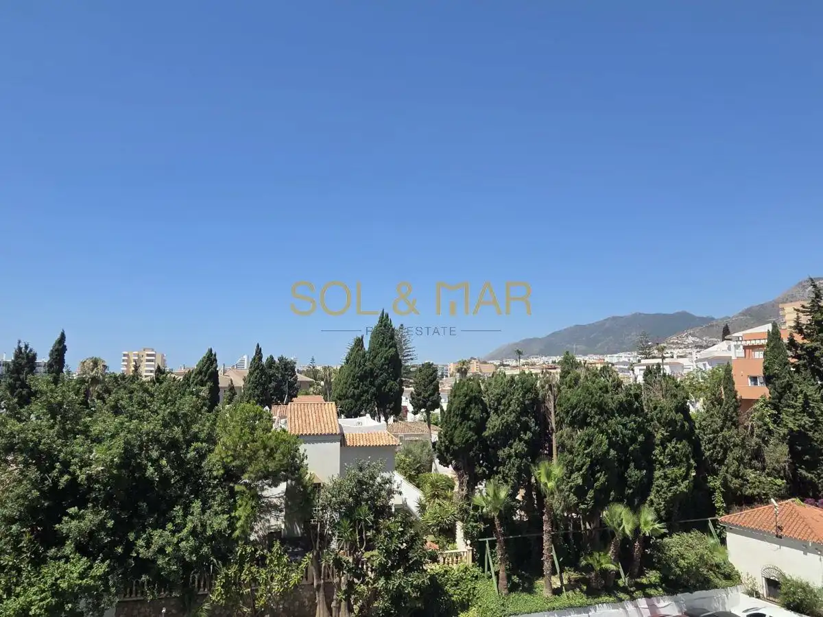 Außenansicht von Wohnung zum Verkauf in Torremolinos mit Klimaanlage, Heizung und Terrasse