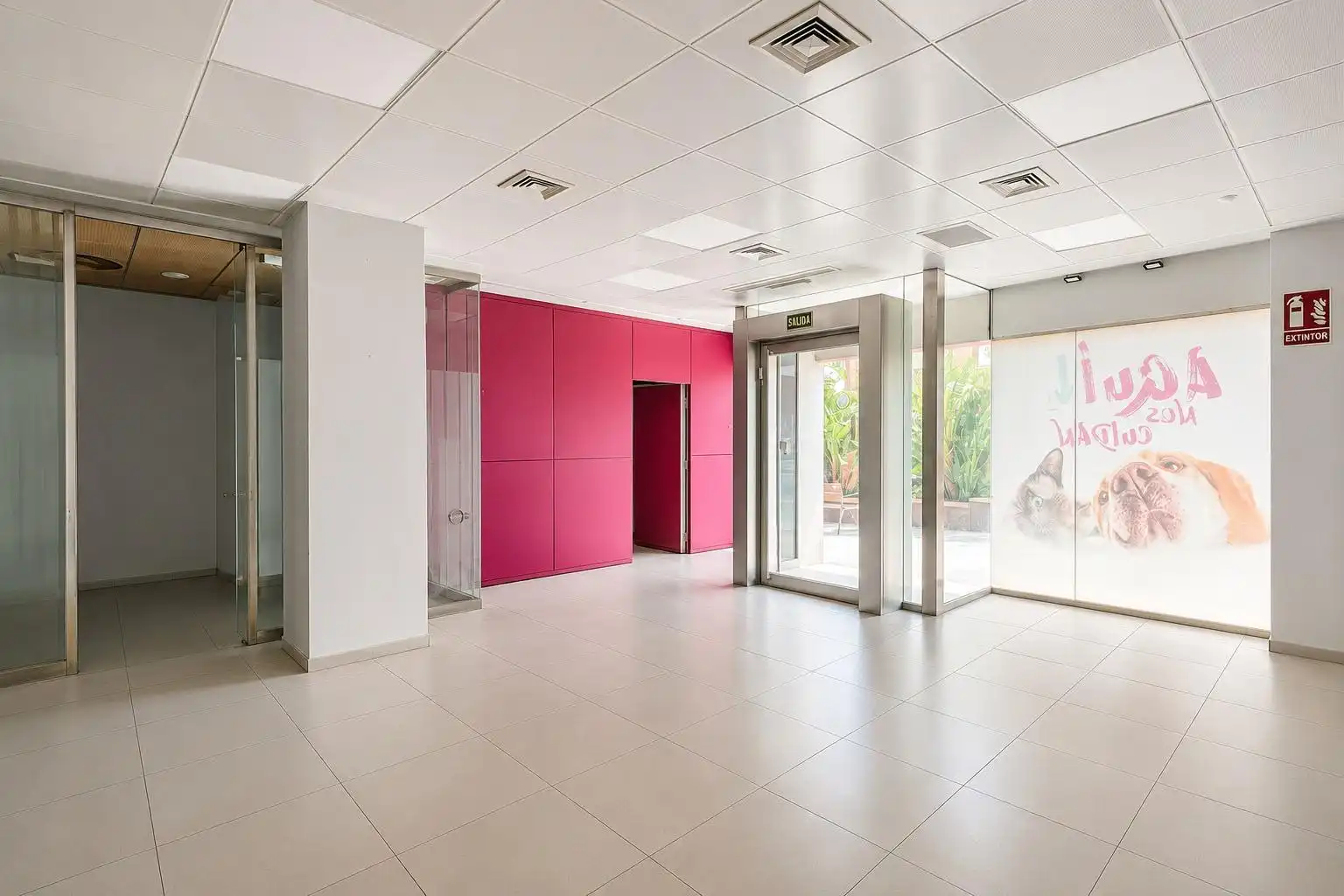 Business premises for sale in Calle de Fuente Amarga, imagen 3