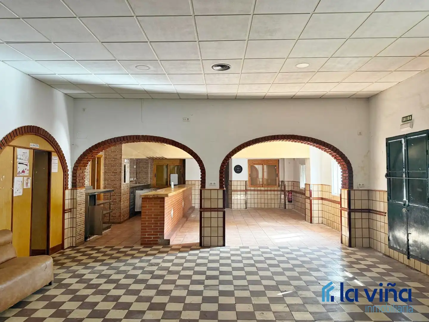 Casa o xalet en venda en Loja amb Terrassa, Traster i Moblat