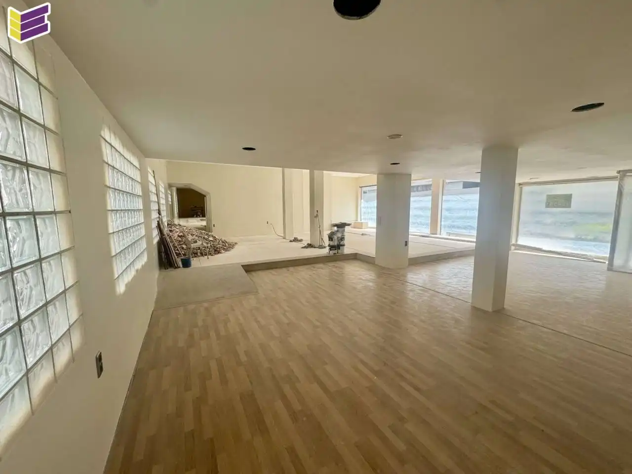 Local comercial en venta en Avenida de Galicia 24, imagen 42