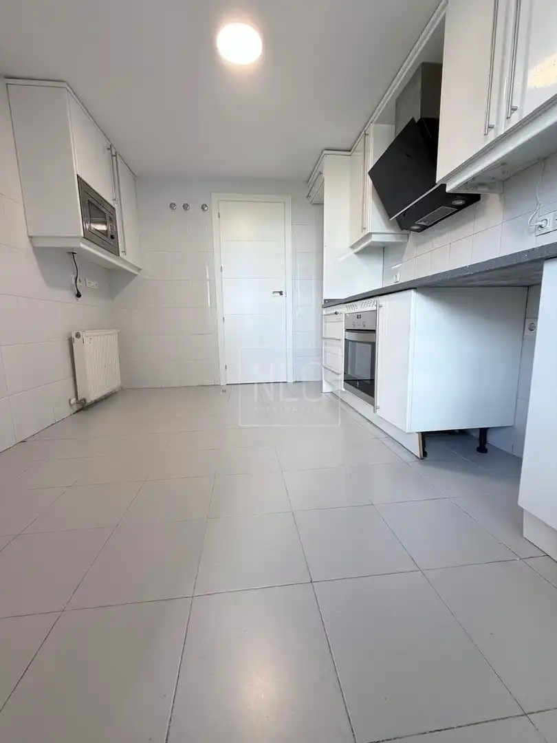 Cuina de Pis en venda en Madrid amb Aire condicionat, Calefacció i Parquet