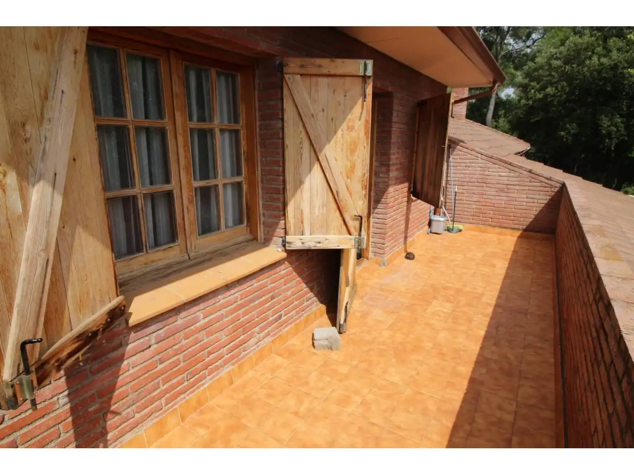 Terraza de Casa o chalet en venta en Castellar del Vallès con Calefacción, Jardín privado y Terraza