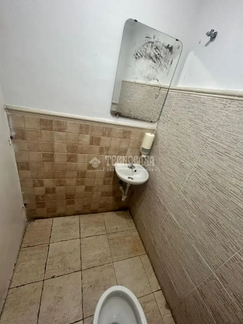 Business premises for sale in Barrio las Almenas, imagen 9