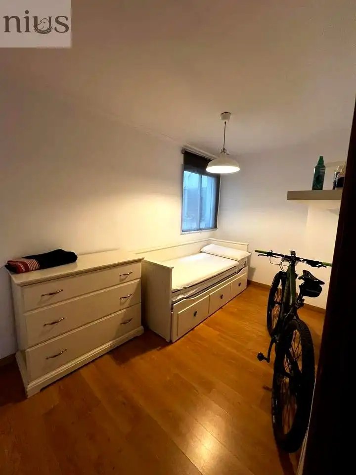 Habitación de Piso de alquiler en Silla con Aire acondicionado y Amueblado