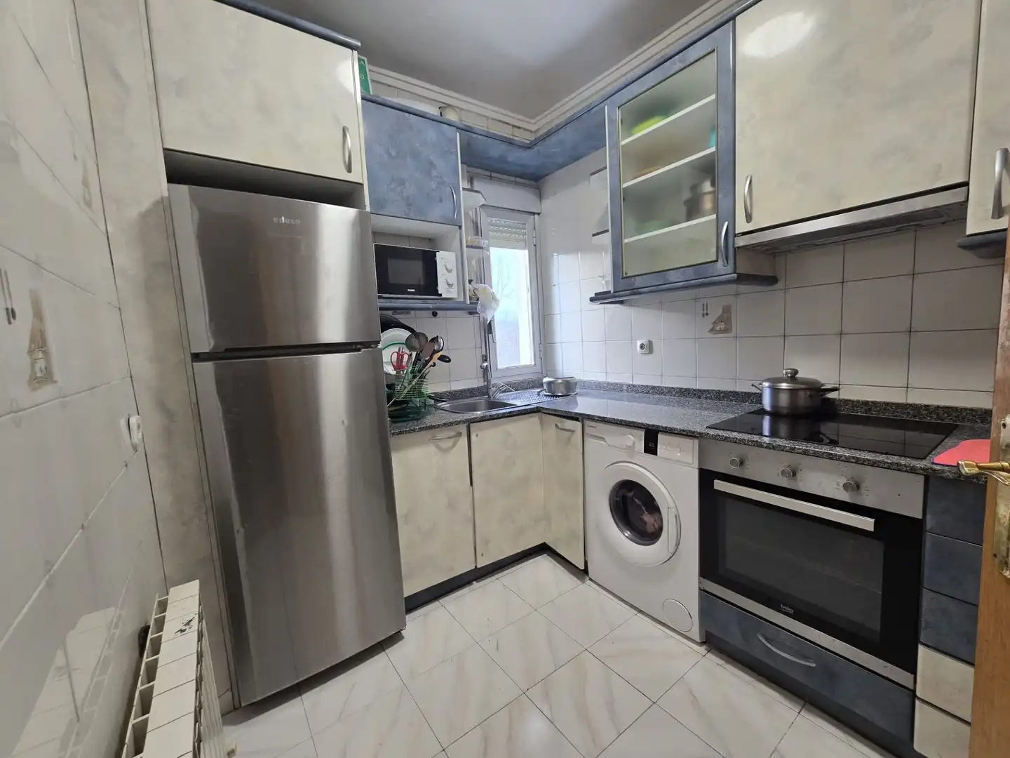 Cocina de Piso en venta en  Logroño con Calefacción y Amueblado