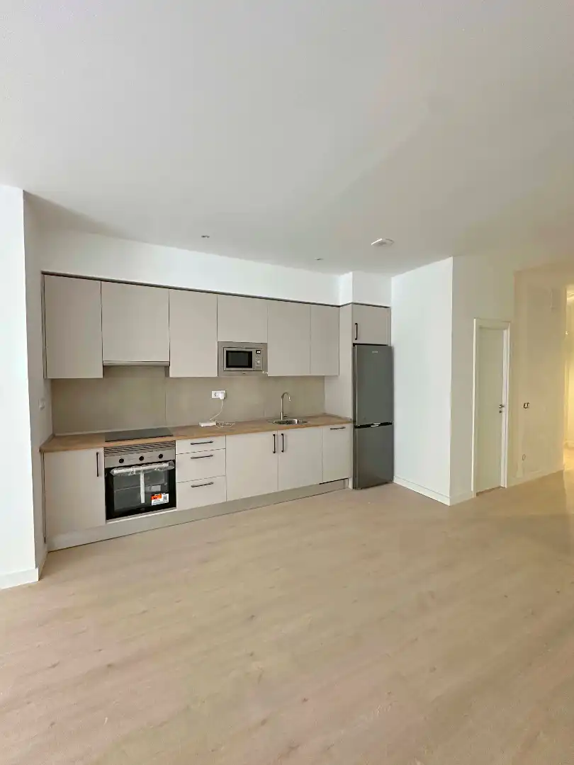 Cuina de Loft de lloguer en Madrid amb Aire condicionat, Calefacció i Forn