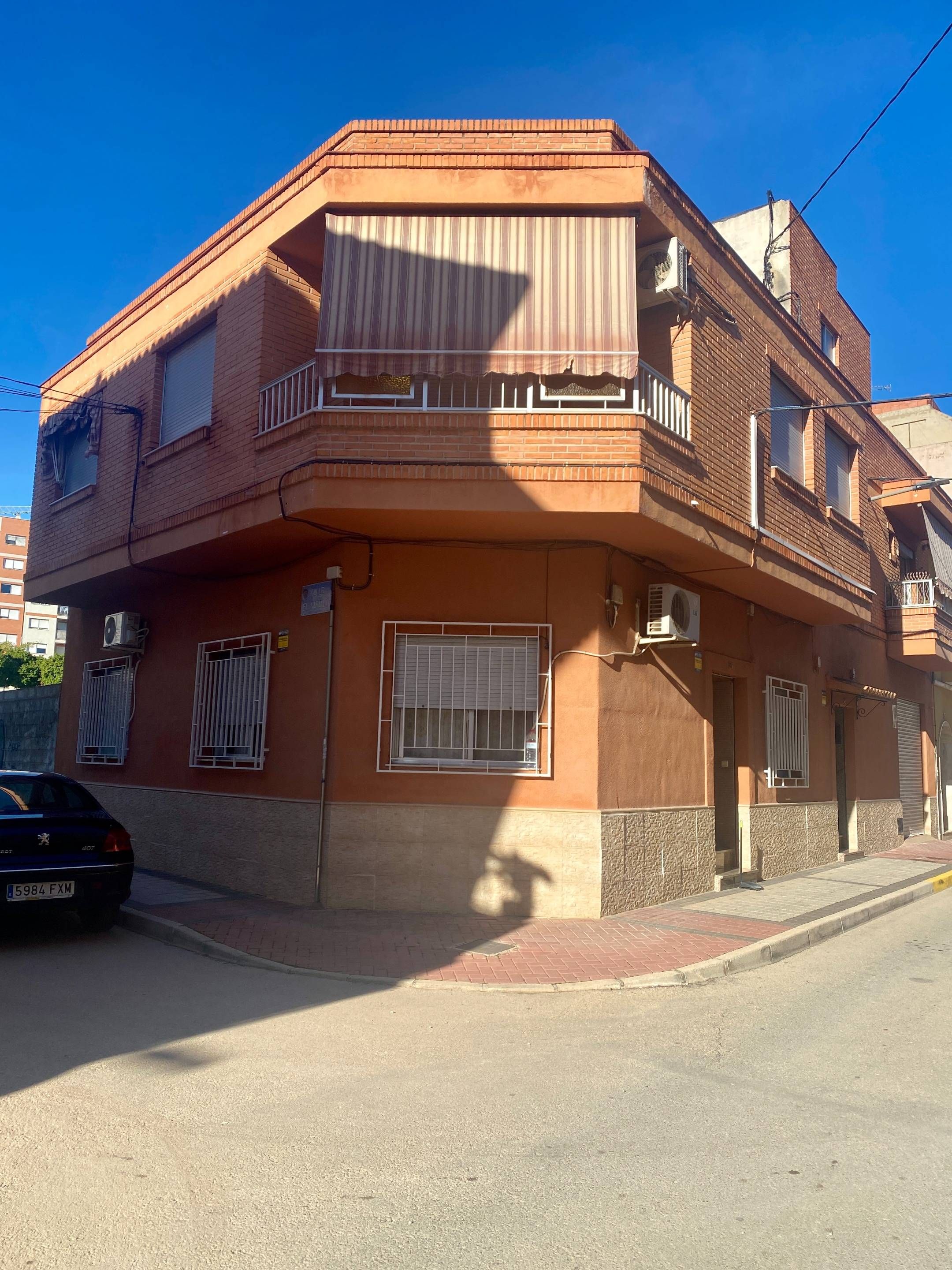 Vista exterior de Piso en venta en Alcantarilla con Terraza, Amueblado y Balcón