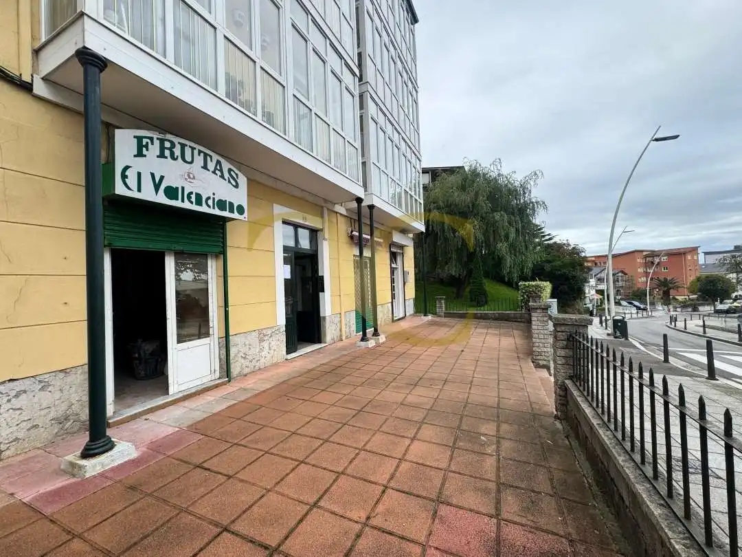 Commercial properties for rent in Santander