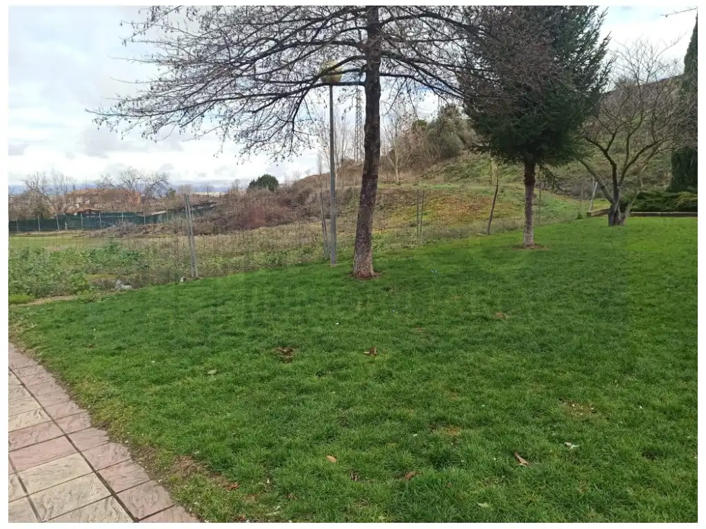 Wohnbaugrundstück zum Verkauf in Nájera, imagen 4