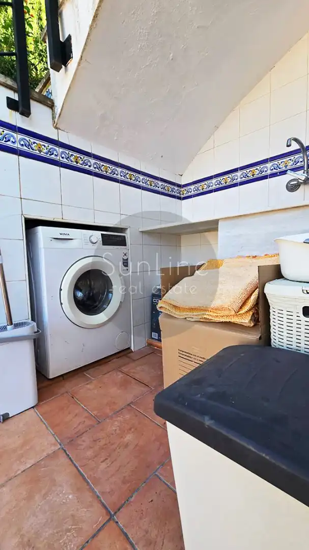 House with pool for sale in Carrer Font de la Carrasquera, imagen 33