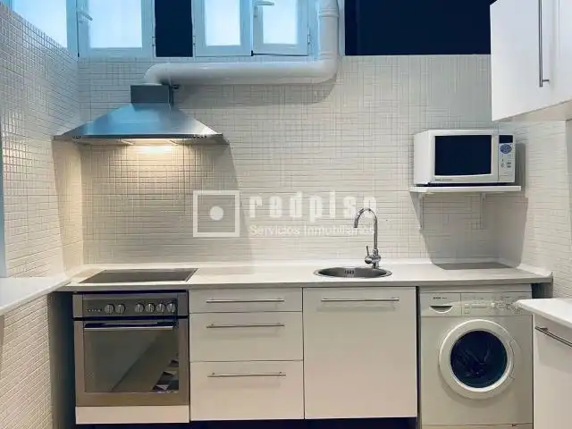 Cuina de Loft en venda en Madrid amb Calefacció i Terrassa