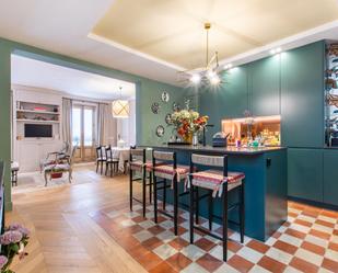 Flat for sale in Jerónimos