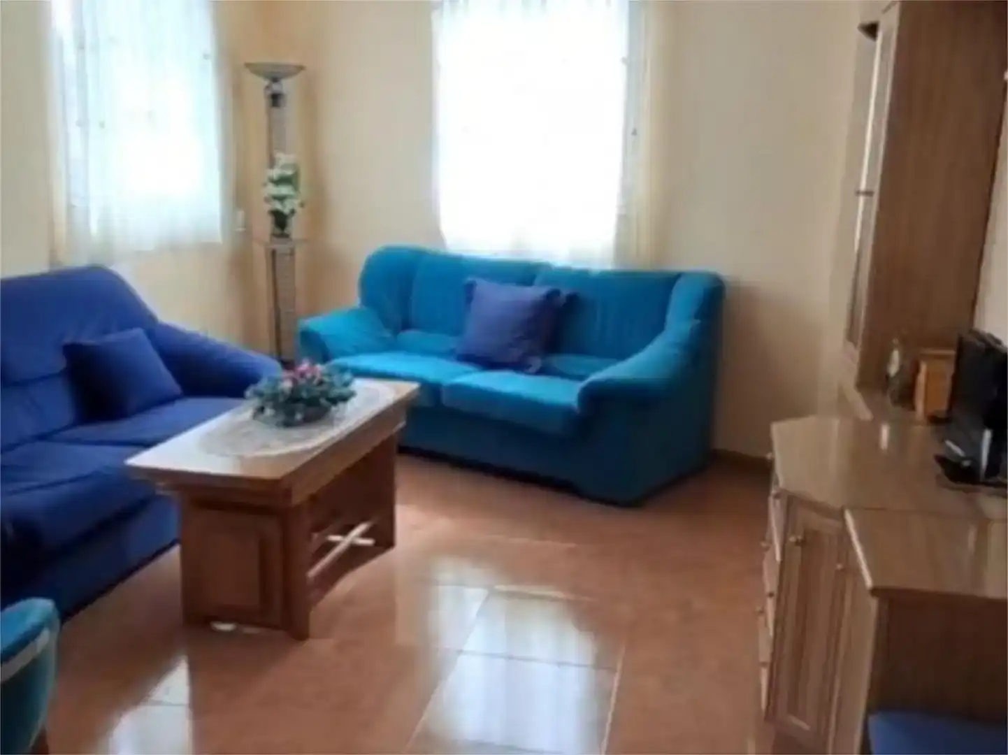 Sala d'estar de Pis en venda en Malpartida de la Serena amb Traster, Moblat i Balcó