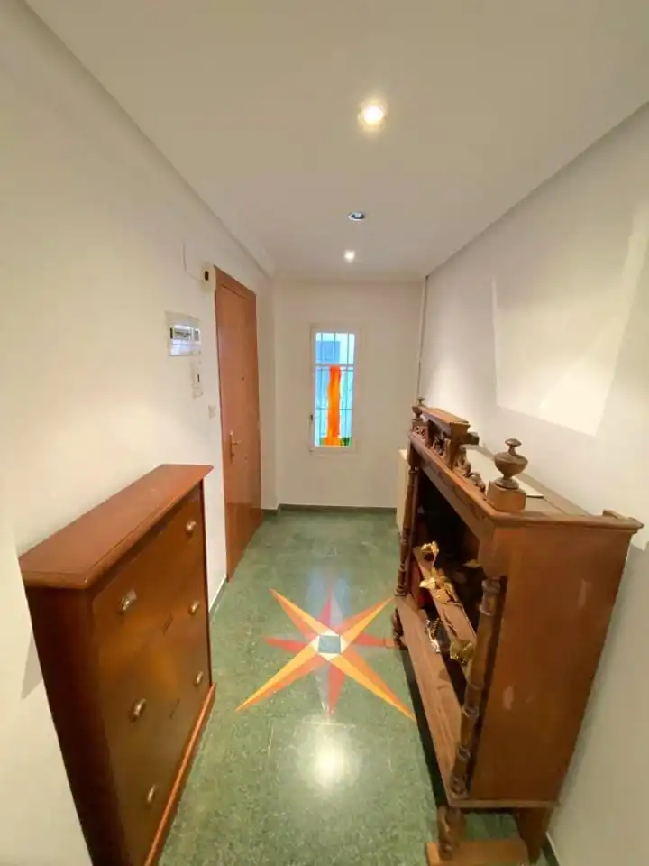Apartament en venda en León Capital  amb Calefacció i Parquet