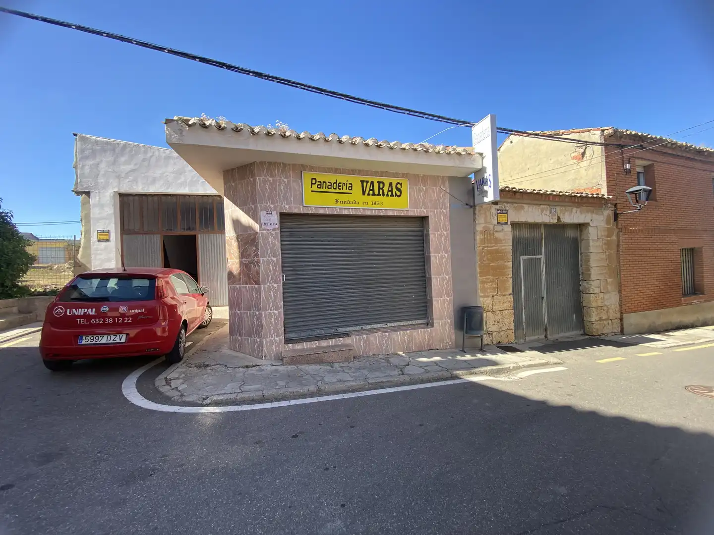 Nave industrial en venta en Villamuriel de Cerrato