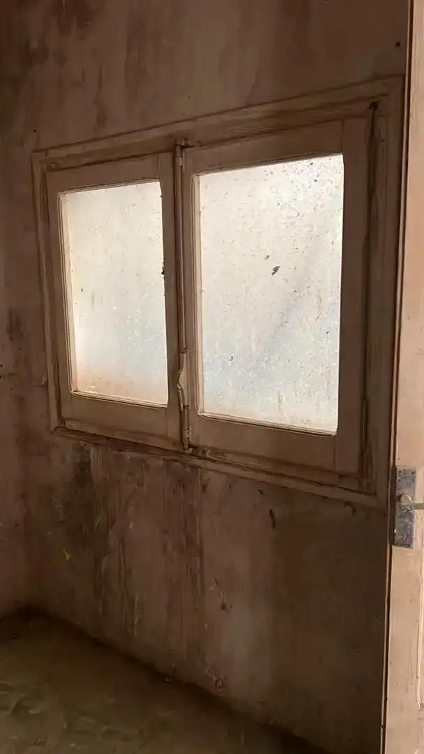 Bany de Casa adosada en venda en Menàrguens