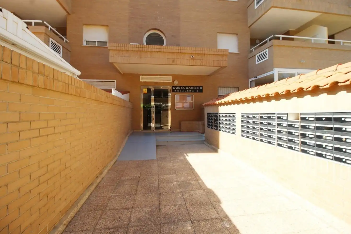Apartments for sale in Oropesa del Mar / Orpesa  with Air Conditioner, Private garden and Terrace