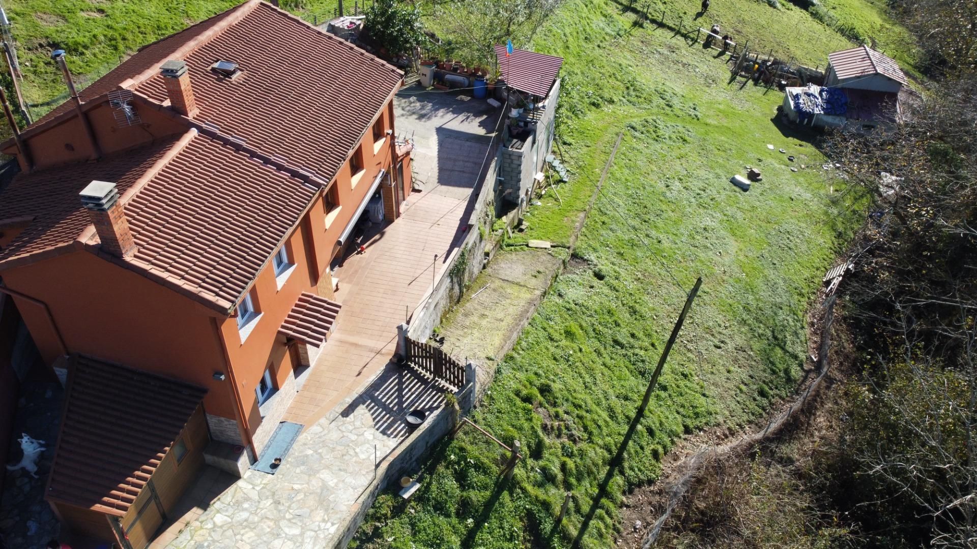 House or chalet for sale in Bimenes  with Heating, Private garden and Terrace