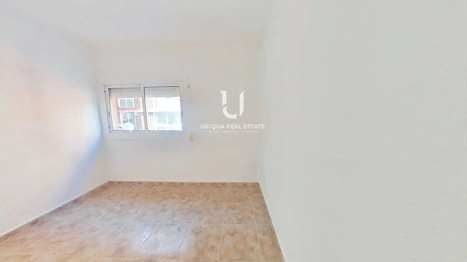 Habitación de Piso en venta en Barcelona con Terraza y Balcón