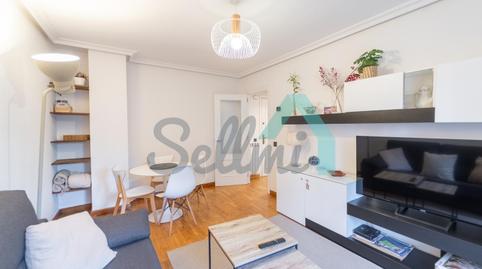 Foto 4 de Planta baixa de lloguer a Carlos Asensio Bretones, Santo Domingo - El Campillín, Asturias