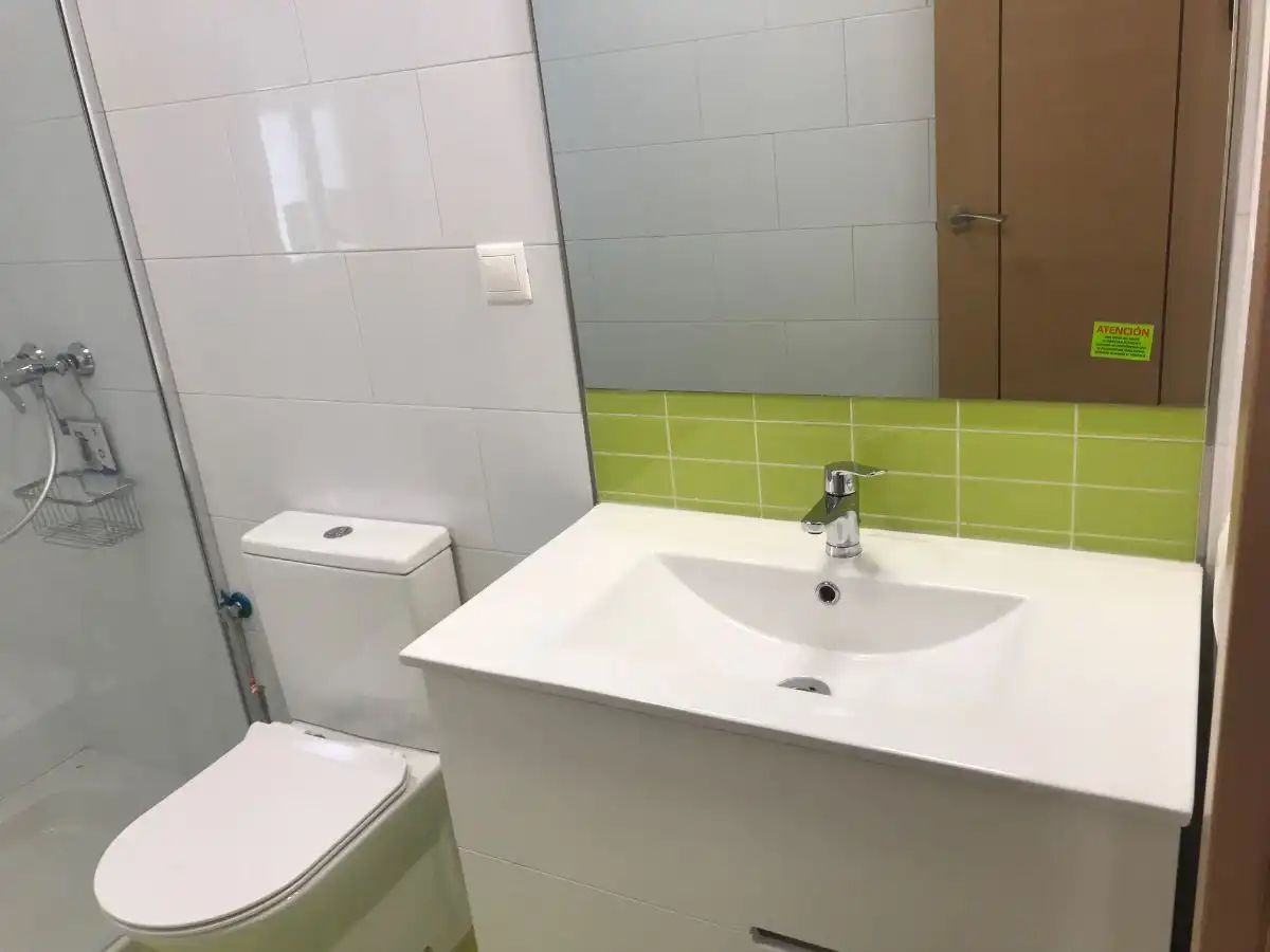 Badezimmer von Wohnung zum Verkauf in San Fernando mit Klimaanlage und Terrasse