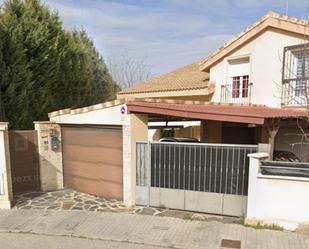 Vista exterior de Casa o xalet en venda en Seseña amb Calefacció i Traster