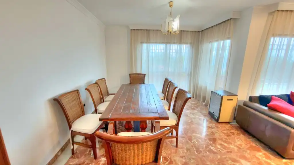 Comedor de Casa o chalet de alquiler en Vélez-Málaga con Jardín privado, Piscina y Amueblado