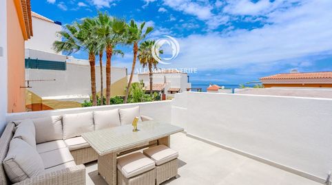 Foto 2 de Apartamento en venta en San Eugenio Alto, Adeje
