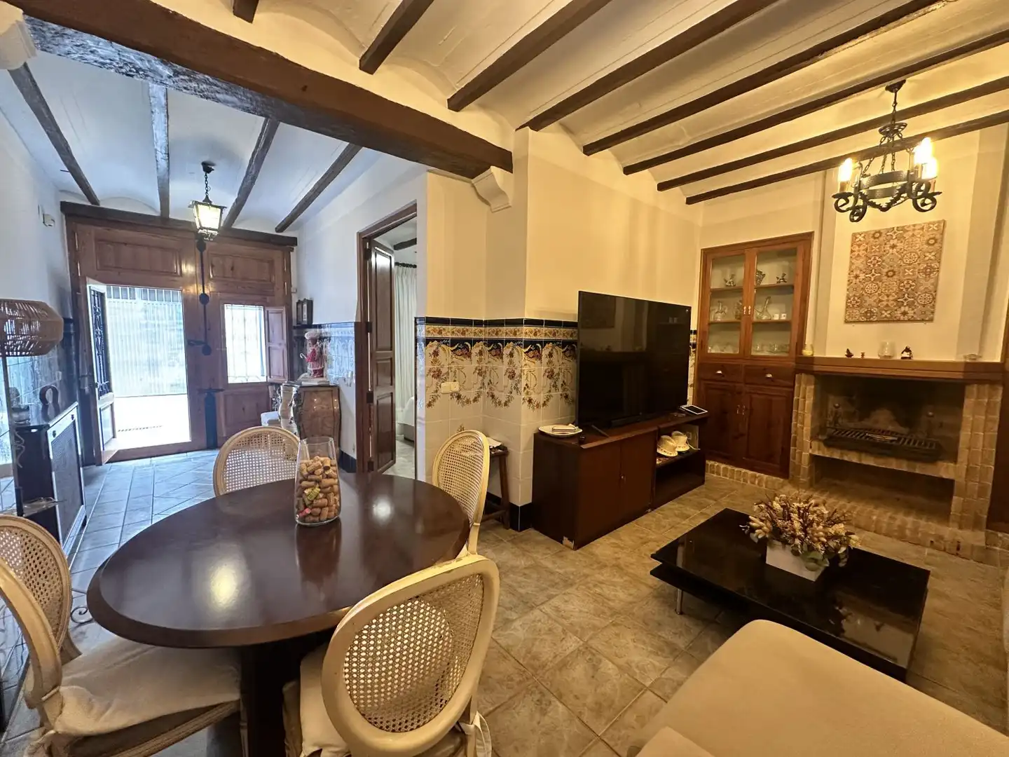 Sala d'estar de Casa o xalet en venda en Algar de Palància amb Calefacció, Terrassa i Balcó