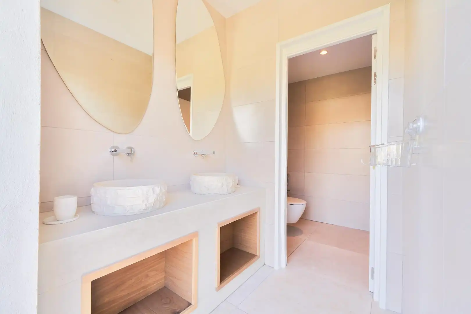 Baño de Casa o chalet en venta en Marbella con Aire acondicionado, Calefacción y Jardín privado