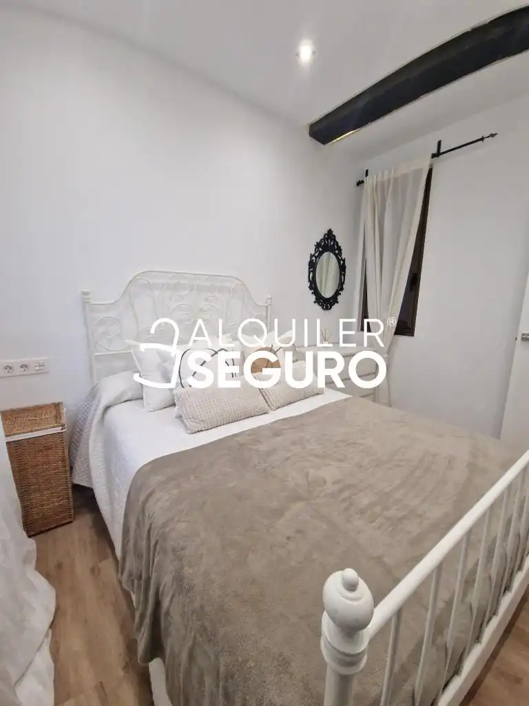 Bedroom of Flat for rent in Barakaldo   with Heating, Terrace and Furnished