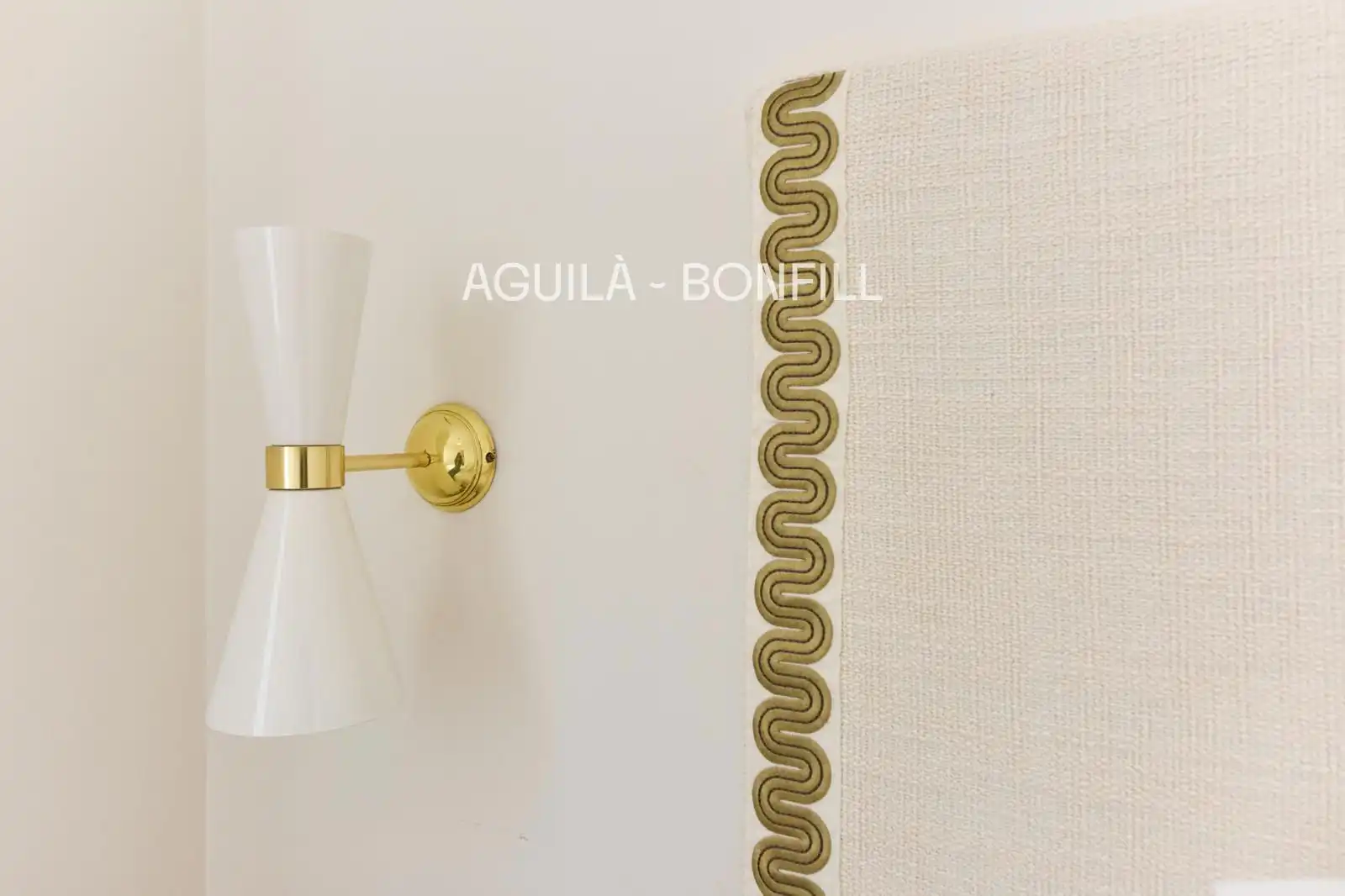 Bedroom of Flat for sale in Barcelona  with Air Conditioner, Heating and Parquet flooring