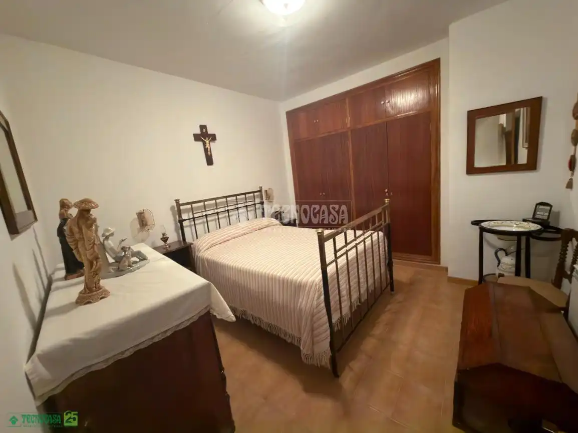 Habitación de Casa adosada en venta en Huerta de Valdecarábanos con Calefacción y Terraza