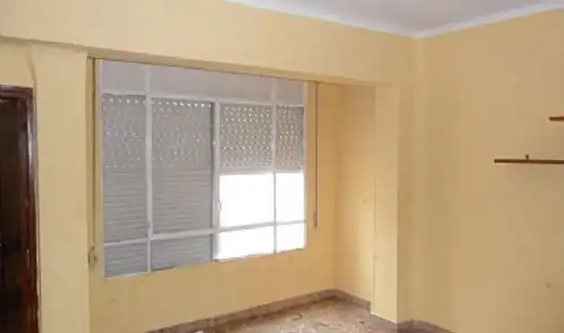 Flat for sale in Álvarez Quintero, imagen 2