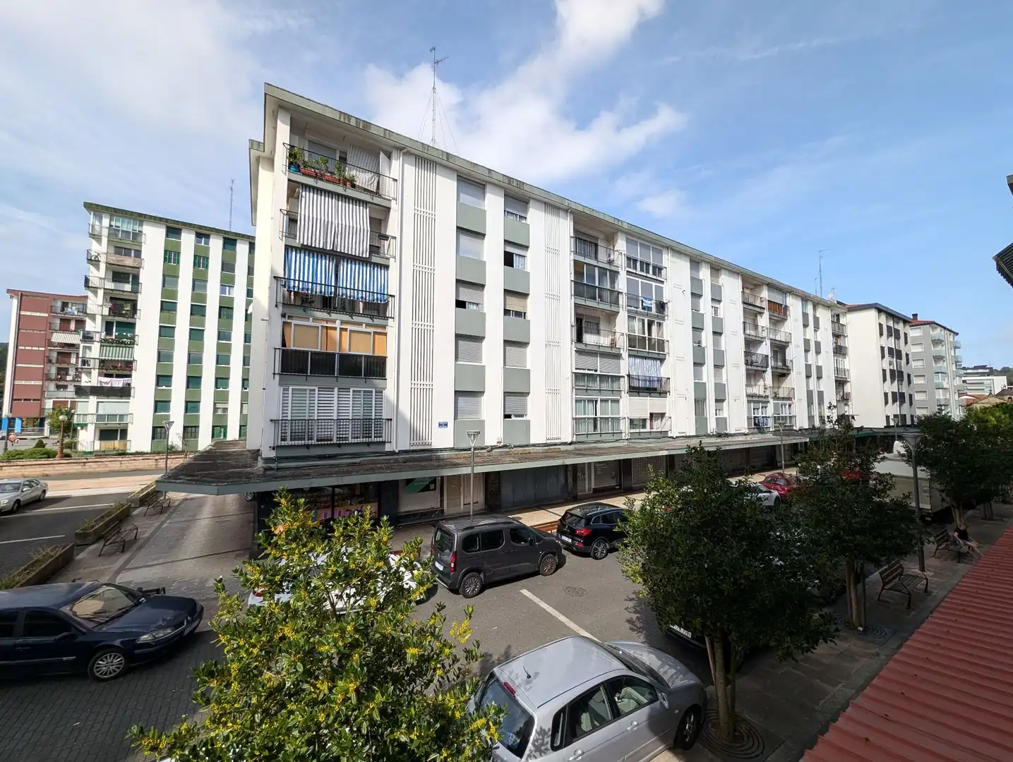Exterior view of Flat for sale in Lasarte-Oria  with Terrace