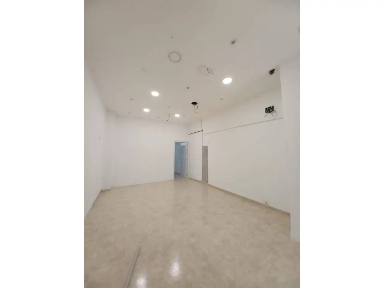 Geschaftsraum zur Miete in Calle Maria Aurelia Campmany, El Molí - El Rieral