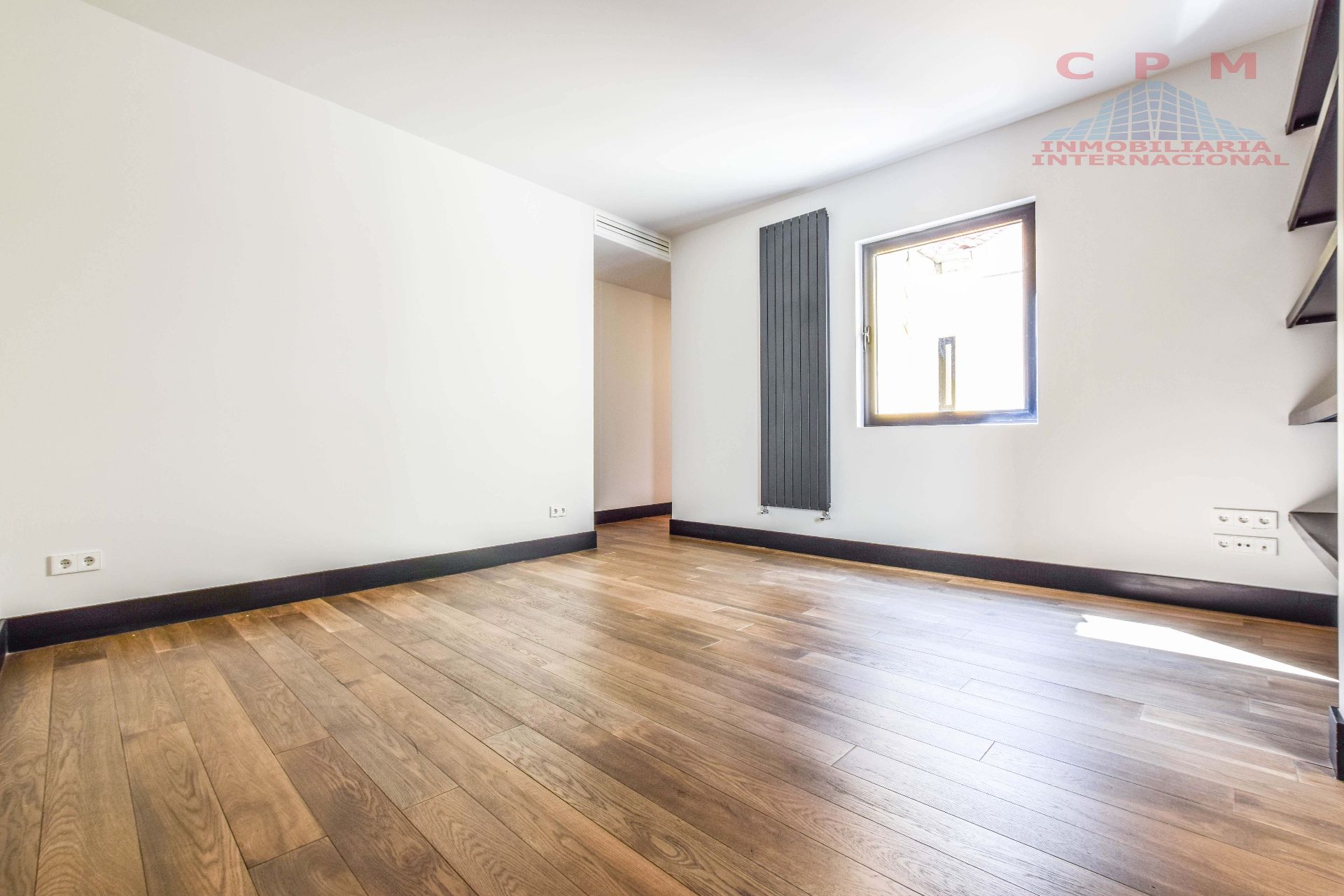 Bedroom of Flat to rent in  Madrid Capital  with Heating, Storage room and Oven