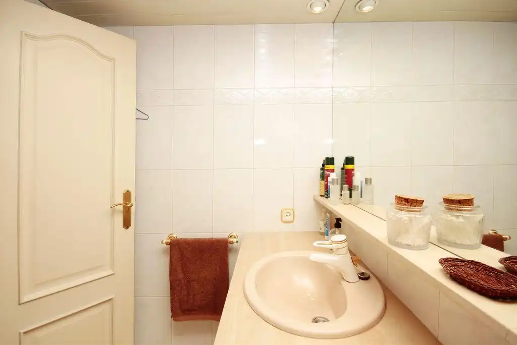 Flat with lift for sale in Les Corts, imagen 7