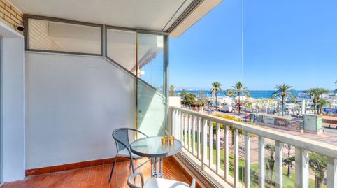 Foto 4 de Apartamento en venta en Puerto Deportivo, Fuengirola